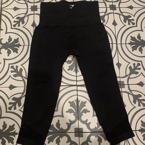 do gymshark adapt leggings run small business